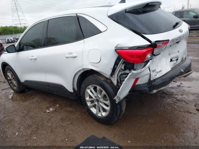1FMCU0G65MUA15700 Ford ESCAPE SE