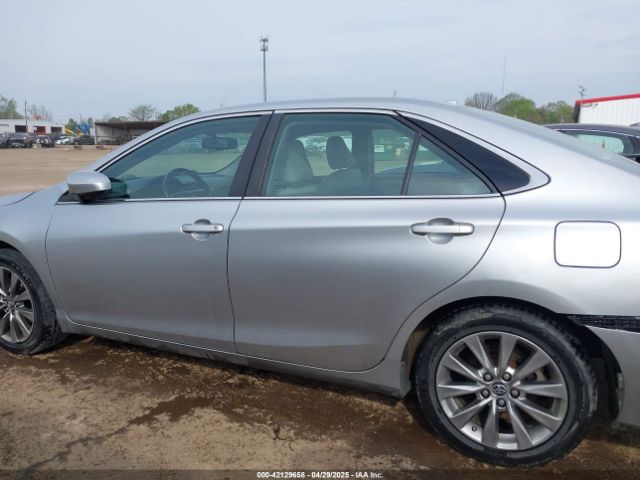 4T1BF1FK7GU502816 Toyota CAMRY XLE