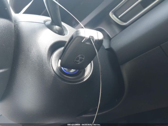 KMHLL4DGXRU771358 Hyundai ELANTRA SE