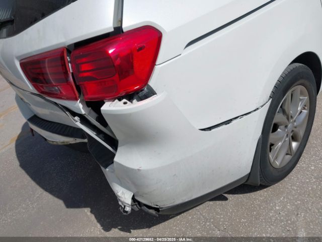 KNDMB5C12M6661917 KIA SEDONA EX