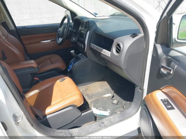 1C4NJDEB4HD176025 Jeep Compass High Altitude 4x4