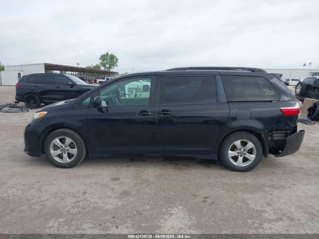 5TDKZ3DC4KS011331 Toyota Sienna Le 8 Passenger