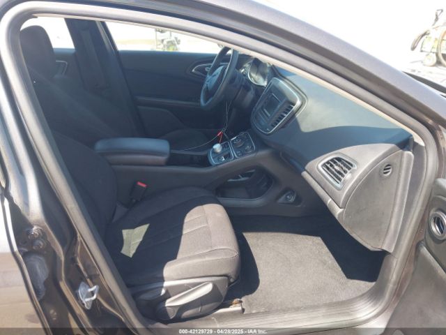 1C3CCCAB2FN569986 Chrysler 200 Limited
