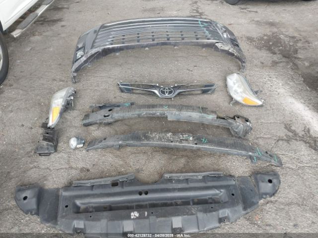 5TDYZ3DC4JS913969 Toyota Sienna Xle 8 Passenger