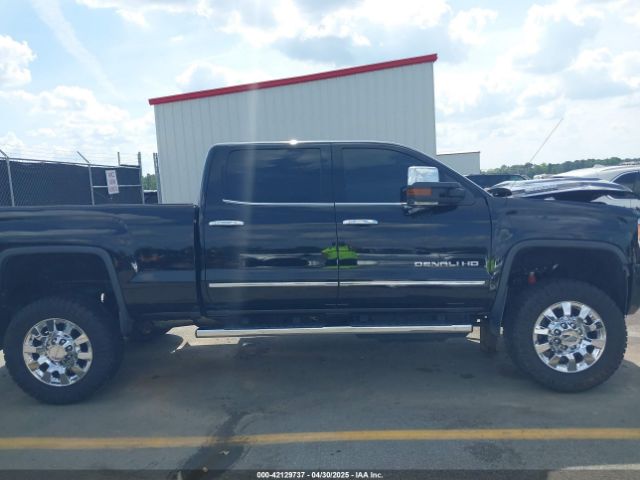 1GT12UEY8HF213646 GMC Sierra 2500hd Denali