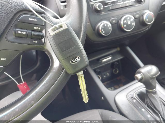 KNAFX4A68E5145665 KIA FORTE LX