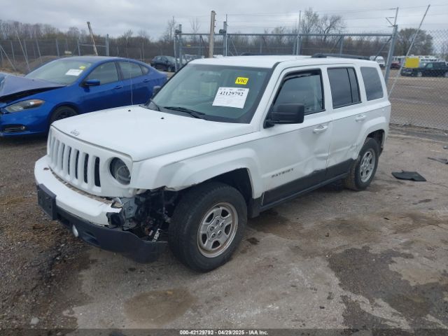 1C4NJPBB9GD738411 Jeep Patriot Sport