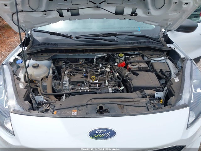1FMCU0G6XNUB66534 Ford ESCAPE SE