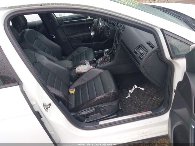 2017 VOLKSWAGEN GOLF GTI 3VW447AU8HM011706 Photo 4
