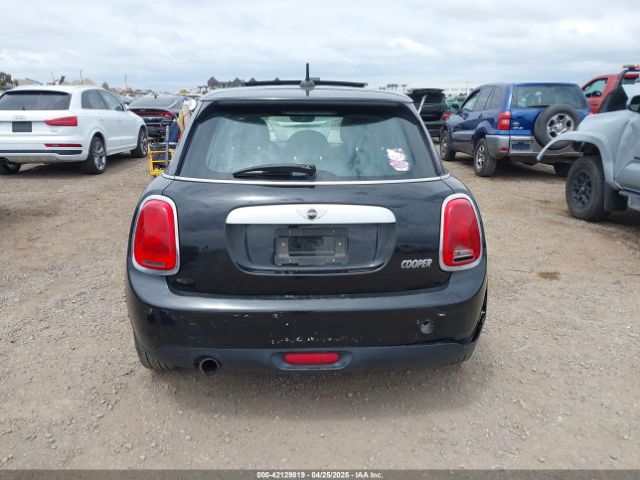 WMWXS5C58FT831568 Mini Hardtop Cooper