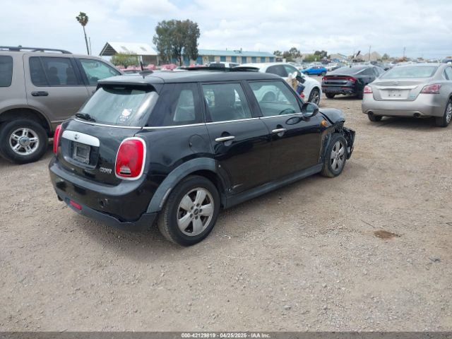 WMWXS5C58FT831568 Mini Hardtop Cooper