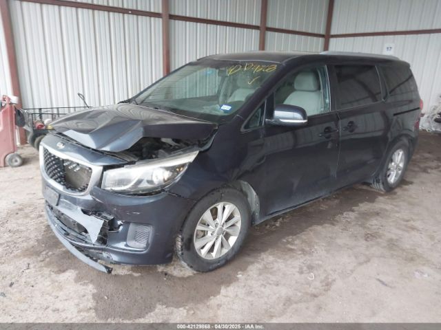 KNDMB5C19F6033663 KIA SEDONA LX