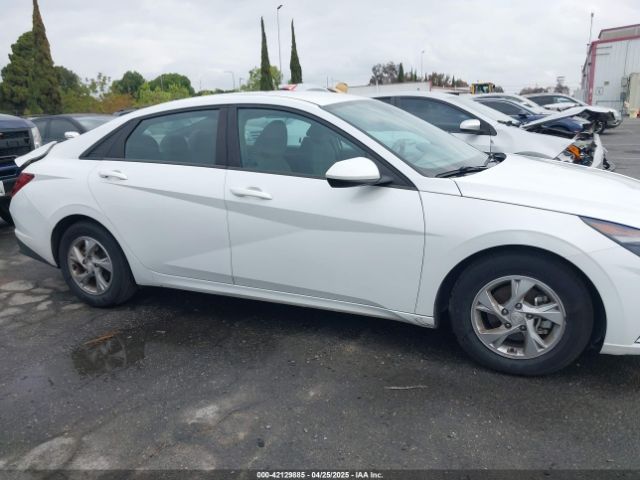 5NPLL4AG0NH058532 Hyundai ELANTRA SE