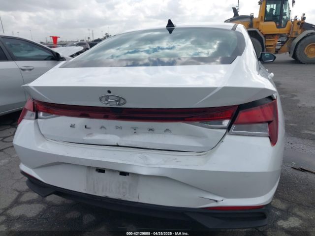 5NPLL4AG0NH058532 Hyundai ELANTRA SE