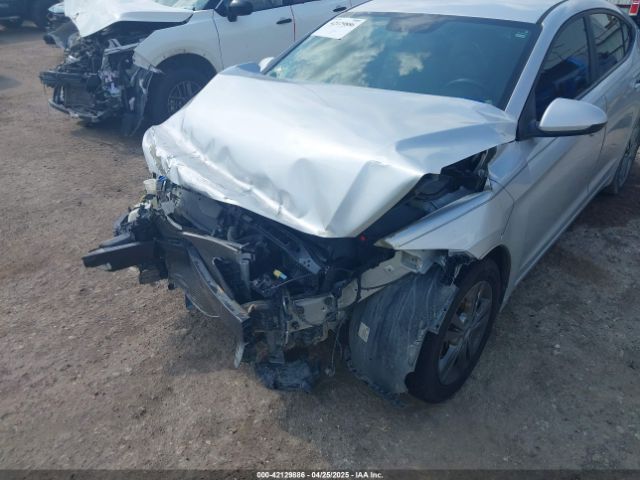 5NPD84LF6HH111118 Hyundai ELANTRA SE