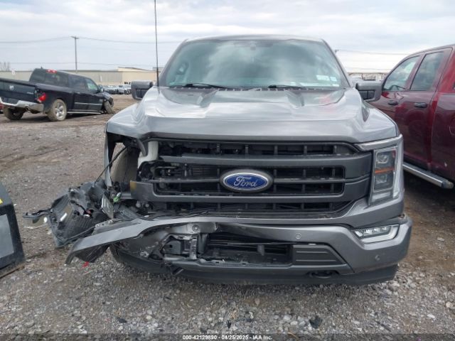 1FTFW1ED2NFA25285 Ford F-150 Lariat
