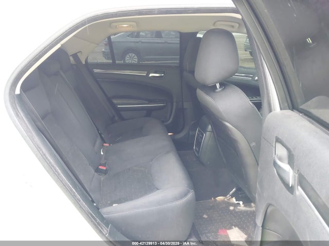 2C3CCAAG5JH320468 Chrysler 300 Touring
