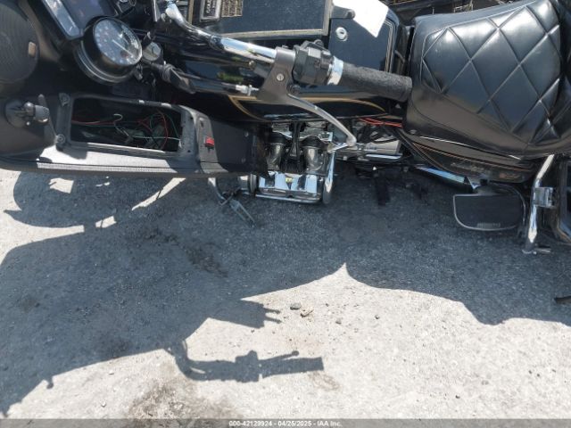 1982 HONDA GL1100 1HFSC0215CA211964 Photo 8