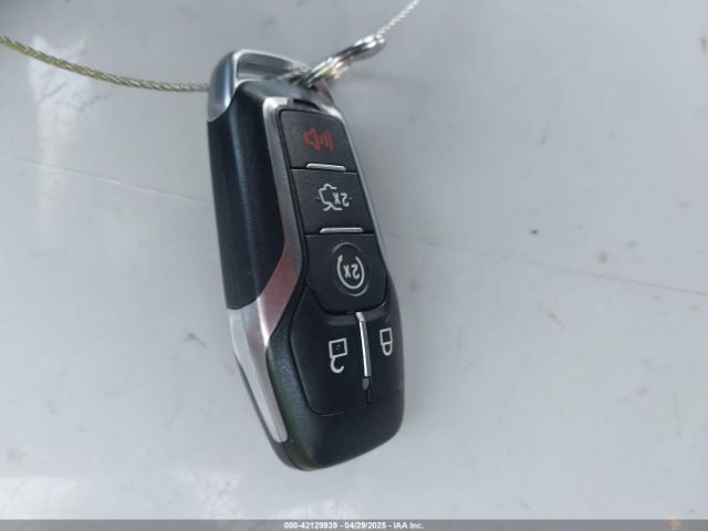 1FM5K8GT0HGA23095 Ford EXPLORER SPORT