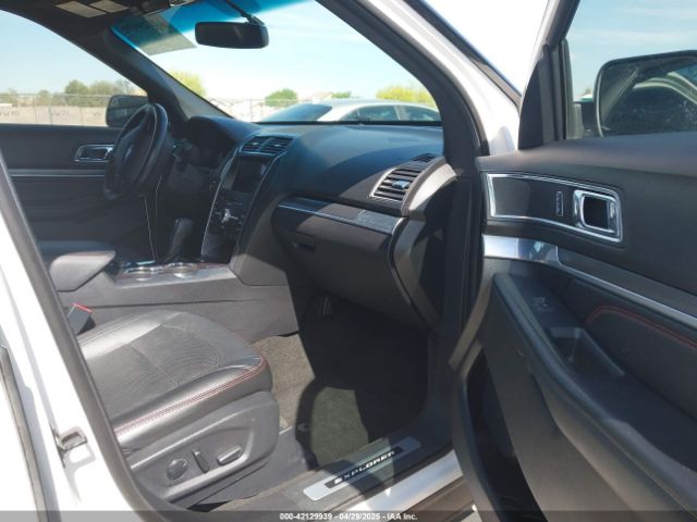 1FM5K8GT0HGA23095 Ford EXPLORER SPORT