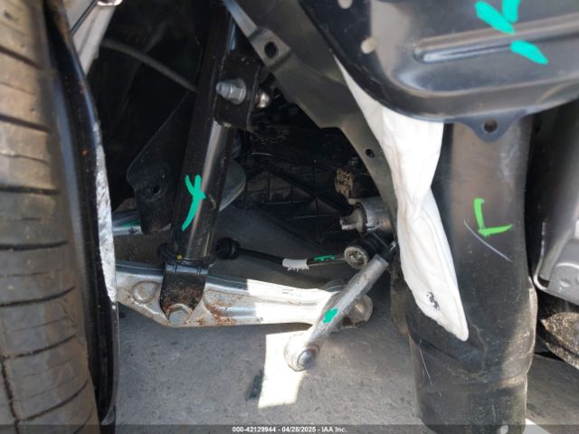 5YJ3E1EAXRF864719 Tesla Model 3 Long Range Dual Motor All-wheel Drive/rear-wheel Drive