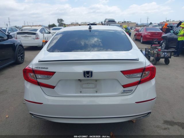 1HGCV3F29NA030562 Honda Accord Hybrid Sport