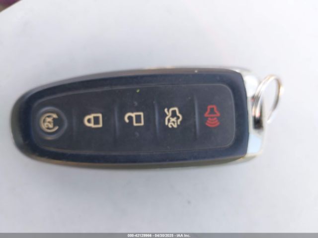 1FMCU9J97EUB80995 Ford Escape Titanium