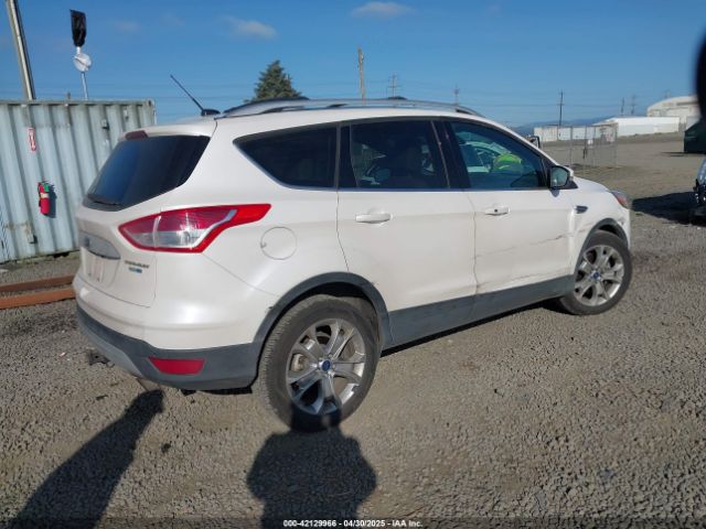 1FMCU9J97EUB80995 Ford Escape Titanium