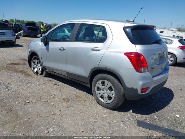 3GNCJKSB1JL420107 Chevrolet TRAX LS