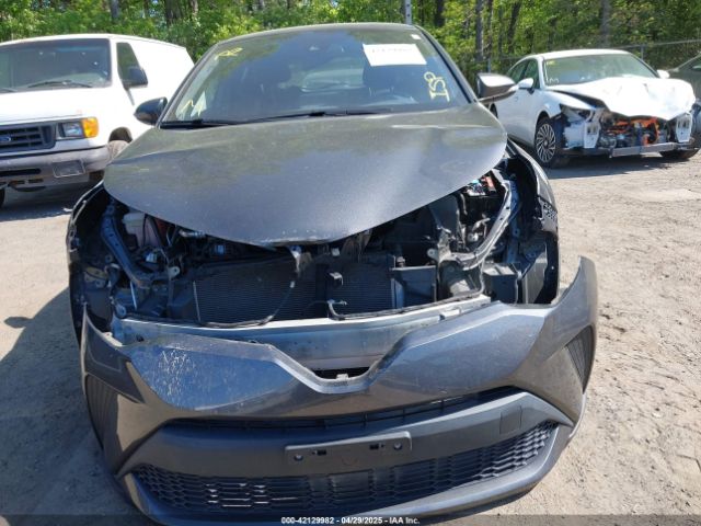 NMTKHMBX9LR111472 Toyota C-HR XLE