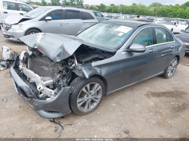 55SWF4JB3HU208465 Mercedes-Benz C 300 Luxury/sport