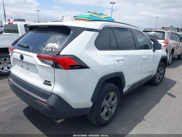 4T3RWRFV8RU130923 Toyota Rav4 Hybrid Xle