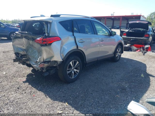 JTMWFREV9JJ203353 Toyota Rav4 Xle