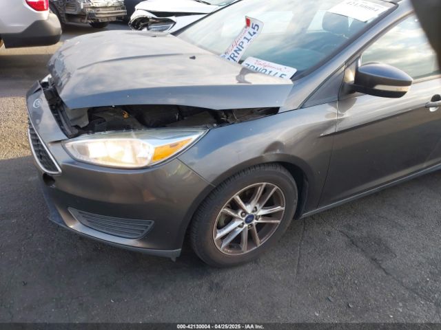 1FADP3K21GL284153 Ford FOCUS SE