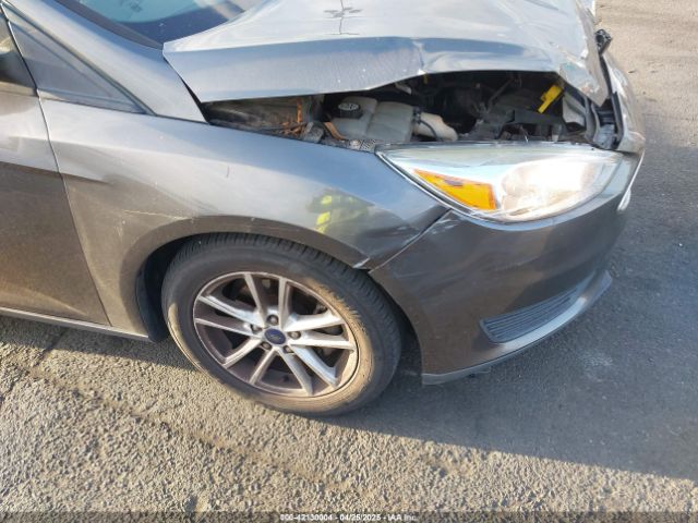 1FADP3K21GL284153 Ford FOCUS SE