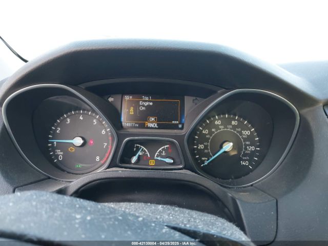 1FADP3K21GL284153 Ford FOCUS SE