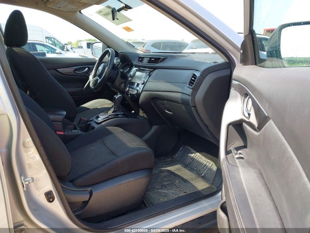 5N1AT2MV2HC793854 Nissan ROGUE SV