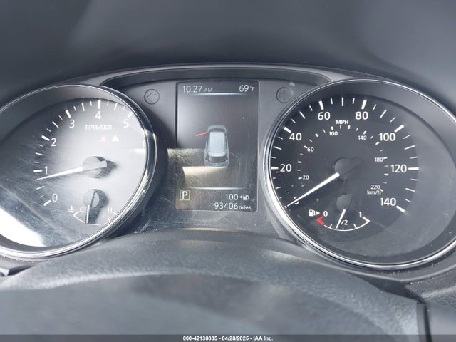 5N1AT2MV2HC793854 Nissan ROGUE SV