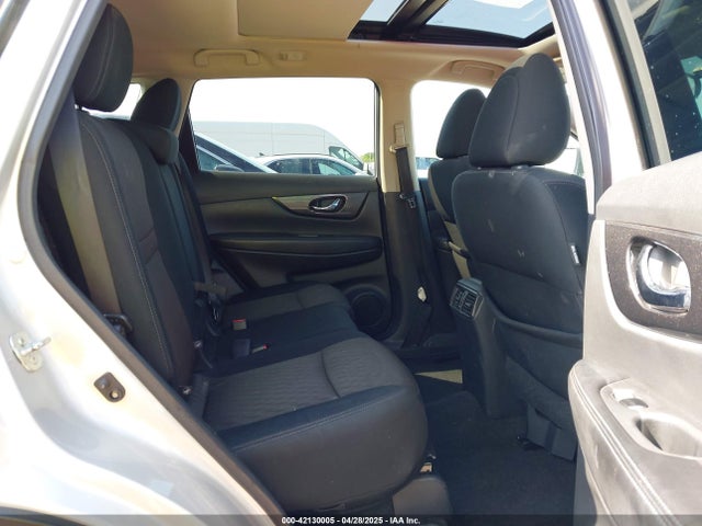 5N1AT2MV2HC793854 Nissan ROGUE SV