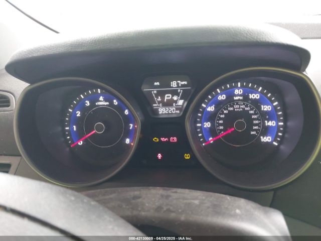 5NPDH4AE2FH573747 Hyundai ELANTRA SE
