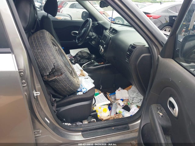 KNDJN2A28J7546409 KIA Soul