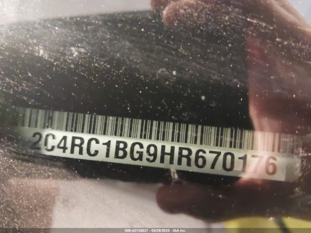 2C4RC1BG9HR670176 Chrysler Pacifica Touring-l