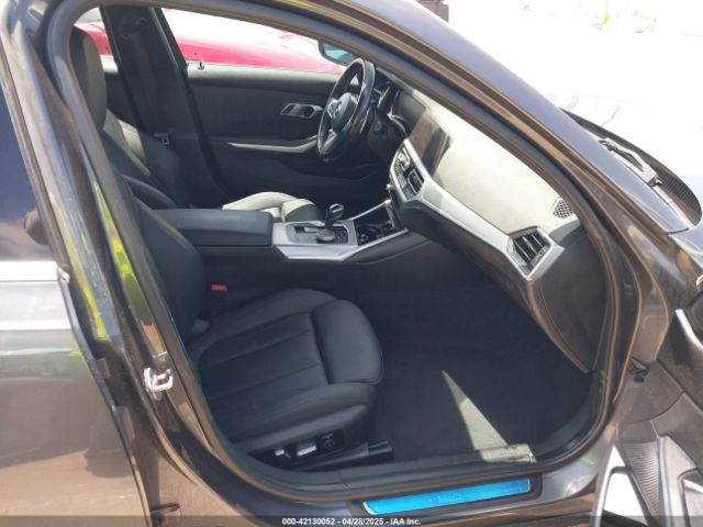 3MW5R1J07L8B25648 BMW 330I
