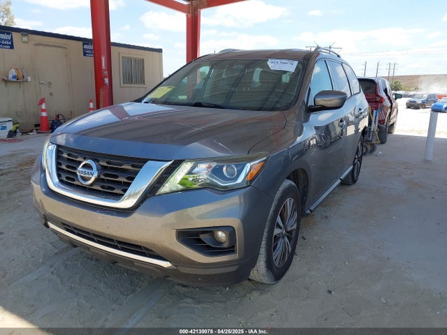 5N1DR2MM1HC658044 Nissan Pathfinder Sv