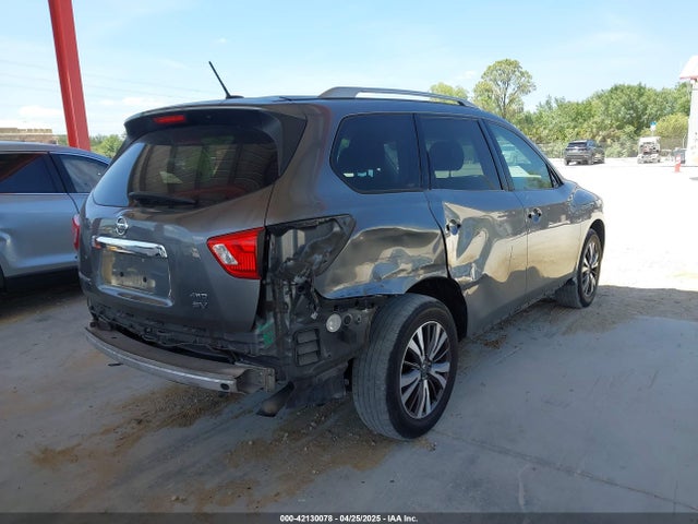 5N1DR2MM1HC658044 Nissan Pathfinder Sv
