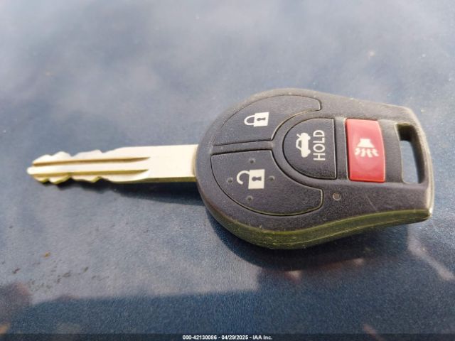 3N1CN7AP1GL802446 Nissan 2016