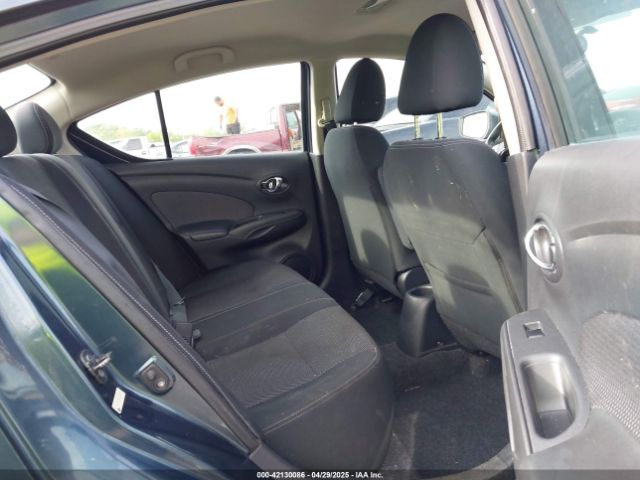 3N1CN7AP1GL802446 Nissan 2016