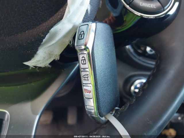 KNDJ33AU6M7127928 KIA SOUL EX