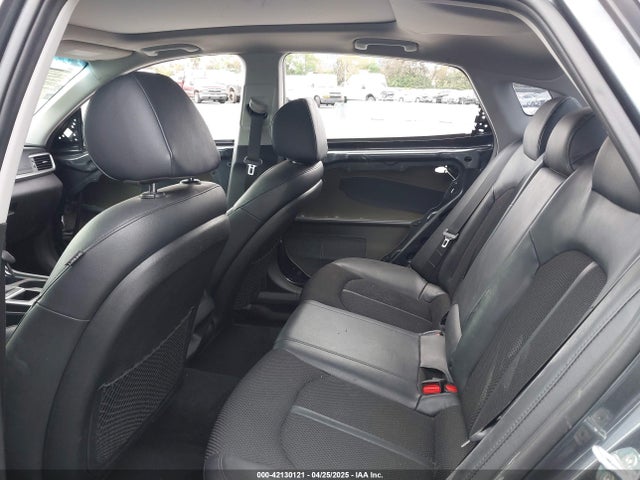 5XXGT4L38LG419204 KIA Optima S