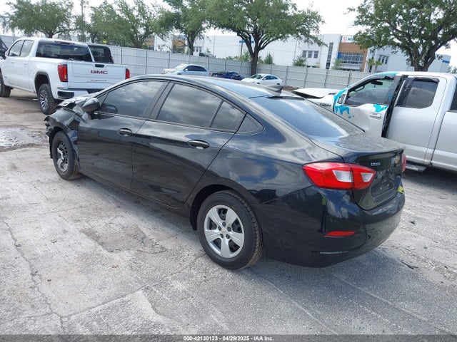 1G1BC5SM0J7119083 Chevrolet Cruze Ls Auto